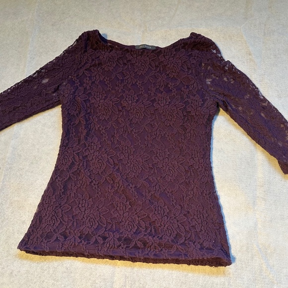 Susie shier - Picture 1 of 2